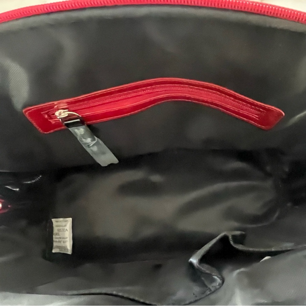 Loungefly Disney Minnie Loves Mickey Embossed Bag Purse Red Black New NWOT - Picture 7 of 13